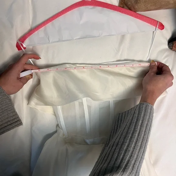 Katherine Tash REN wedding dress - Picture 10 of 14